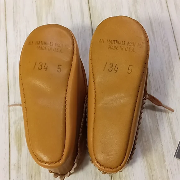Minnetonka Bootie Moccasins Toddler Size 5 - Picture 5 of 7